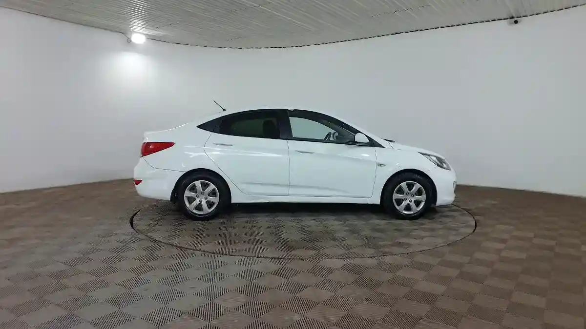 Hyundai Accent 2013 года за 4 630 000 тг. в Шымкент