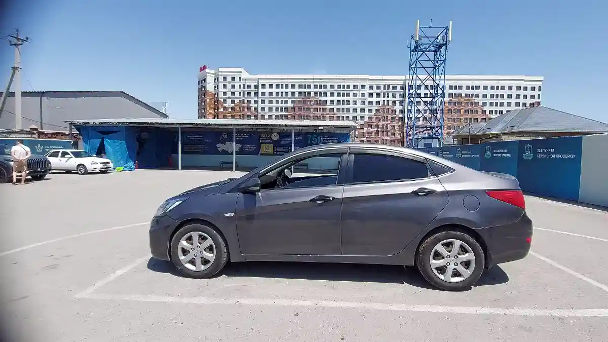 Hyundai Accent 2013 года за 4 400 000 тг. в Шымкент
