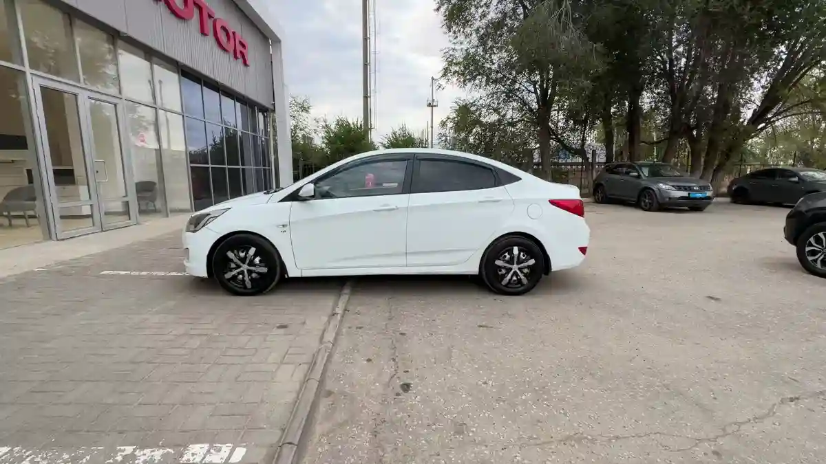 Hyundai Accent 2015 года за 4 790 000 тг. в Актобе