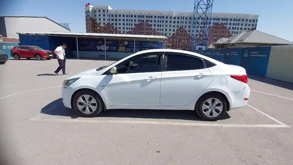 Hyundai Accent 2015 года за 5 300 000 тг. в Шымкент