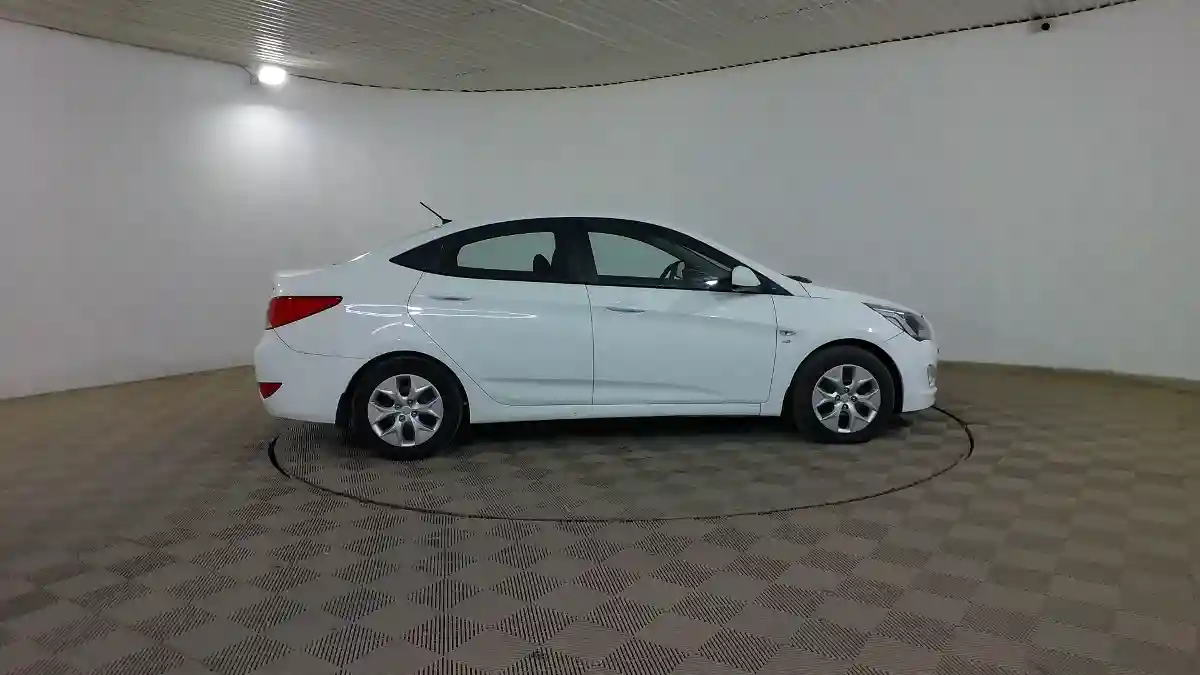 Hyundai Accent 2015 года за 5 890 000 тг. в Шымкент