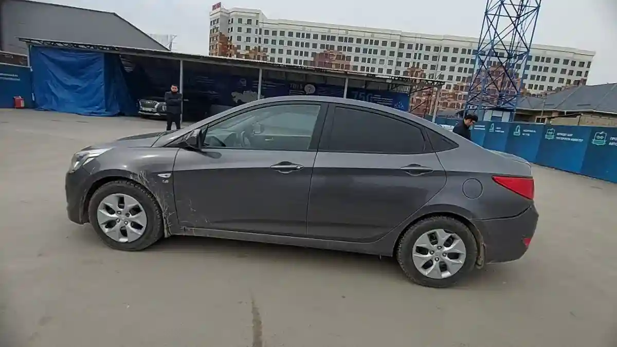 Hyundai Solaris 2015 года за 5 500 000 тг. в Шымкент