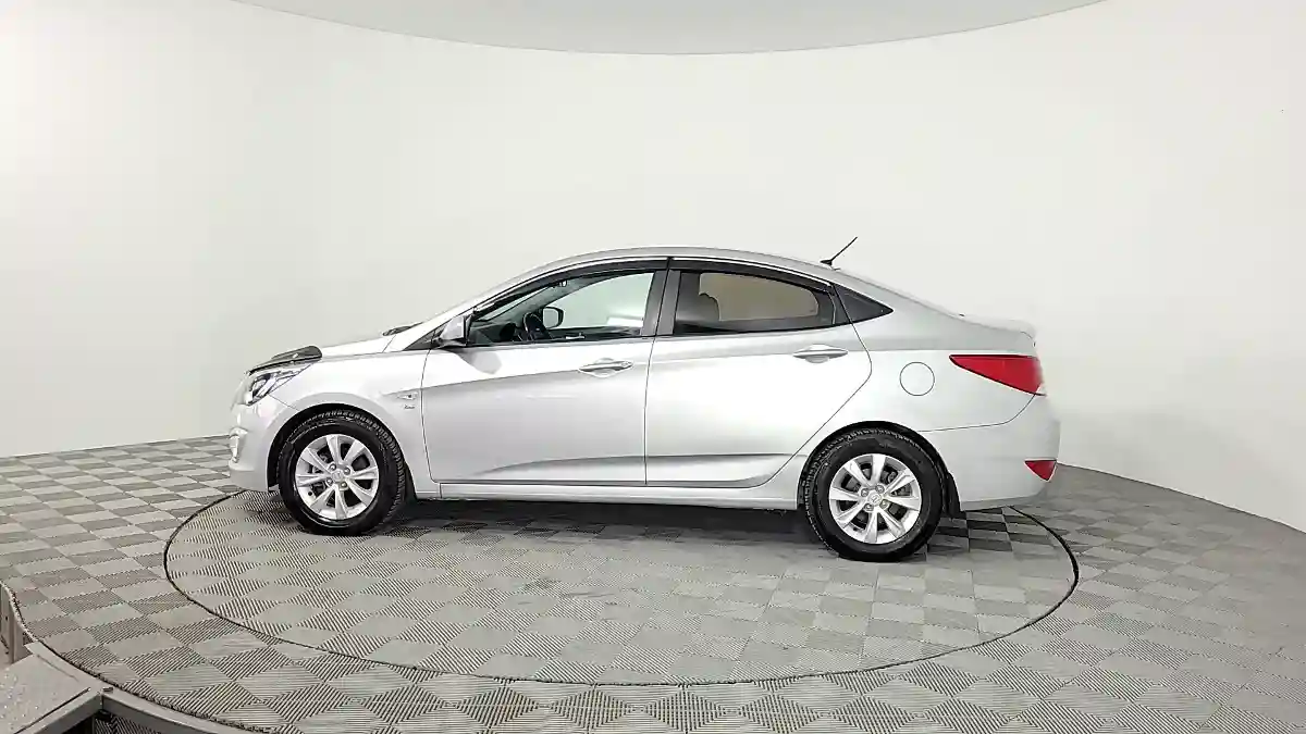 Hyundai Accent 2016 года за 6 590 000 тг. в Караганда