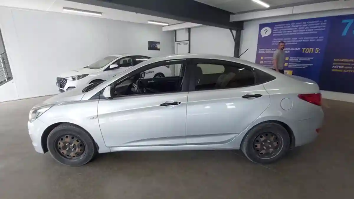 Hyundai Solaris 2014 года за 4 000 000 тг. в Астана