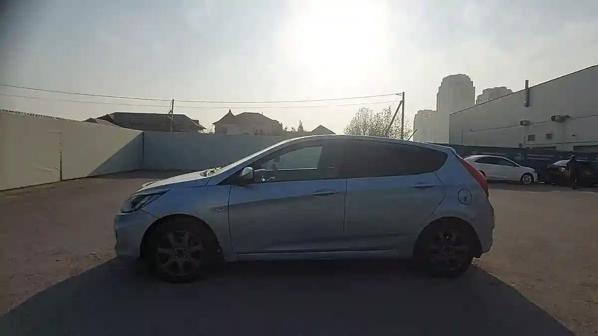 Hyundai Solaris 2012 года за 3 800 000 тг. в Шымкент