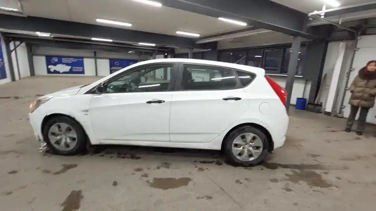 Hyundai Solaris 2014 года за 3 700 000 тг. в Астана