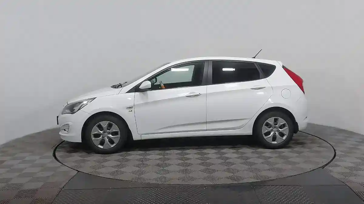 Hyundai Solaris 2014 года за 5 600 000 тг. в Астана