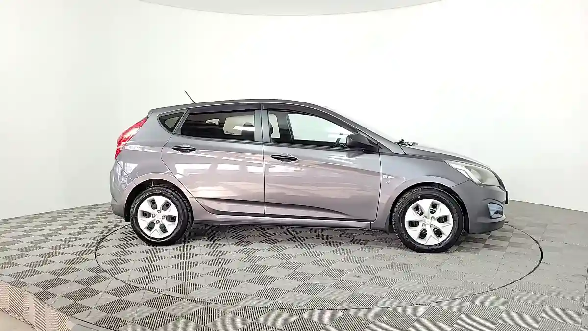 Hyundai Accent 2015 года за 5 890 000 тг. в Караганда