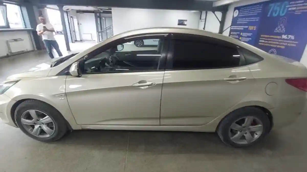 Hyundai Accent 2013 года за 3 500 000 тг. в Астана