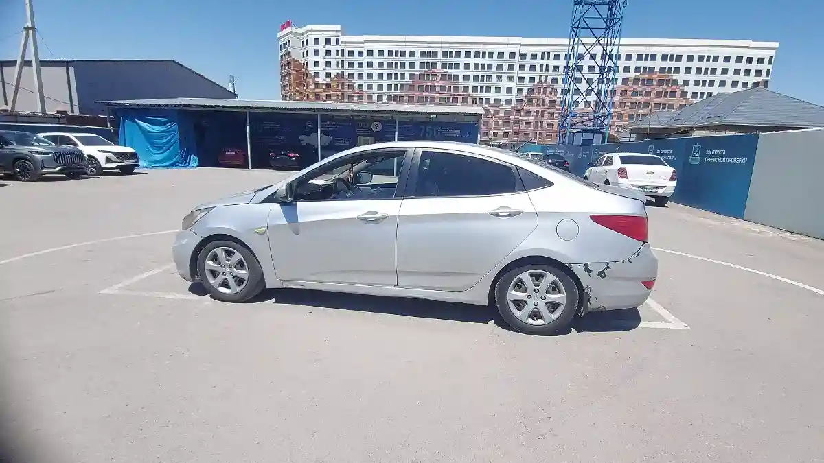 Hyundai Accent 2013 года за 3 800 000 тг. в Шымкент