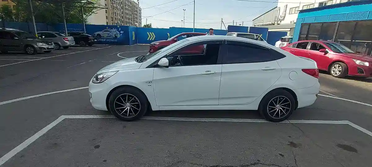 Hyundai Accent 2014 года за 5 000 000 тг. в Алматы