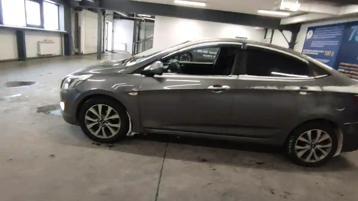 Hyundai Solaris 2014 года за 5 050 000 тг. в Астана