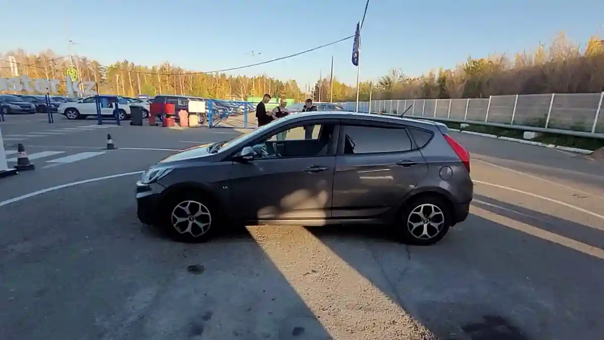 Hyundai Solaris 2012 года за 5 500 000 тг. в Усть-Каменогорск