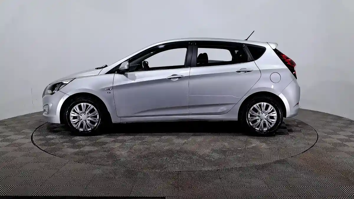 Hyundai Solaris 2015 года за 6 190 000 тг. в Астана