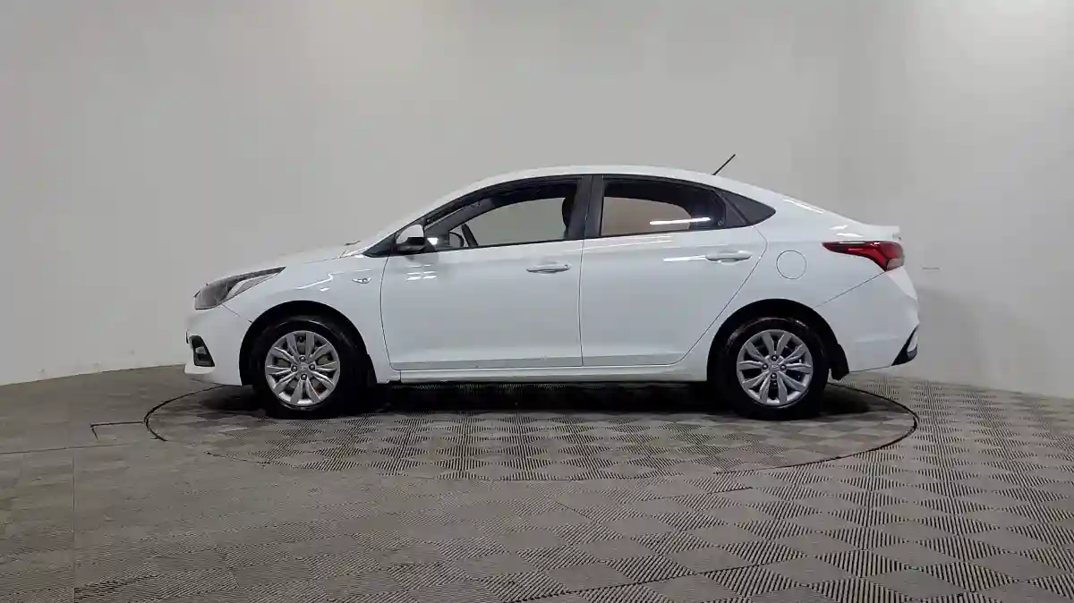 Hyundai Solaris 2018 года за 4 990 000 тг. в Алматы