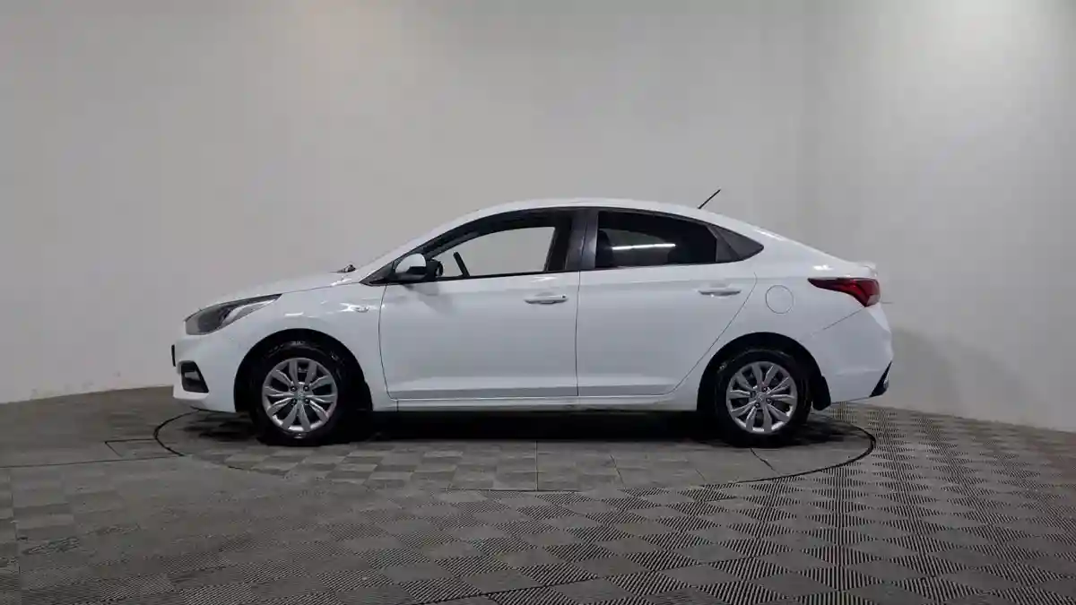 Hyundai Accent 2017 года за 7 490 000 тг. в Алматы