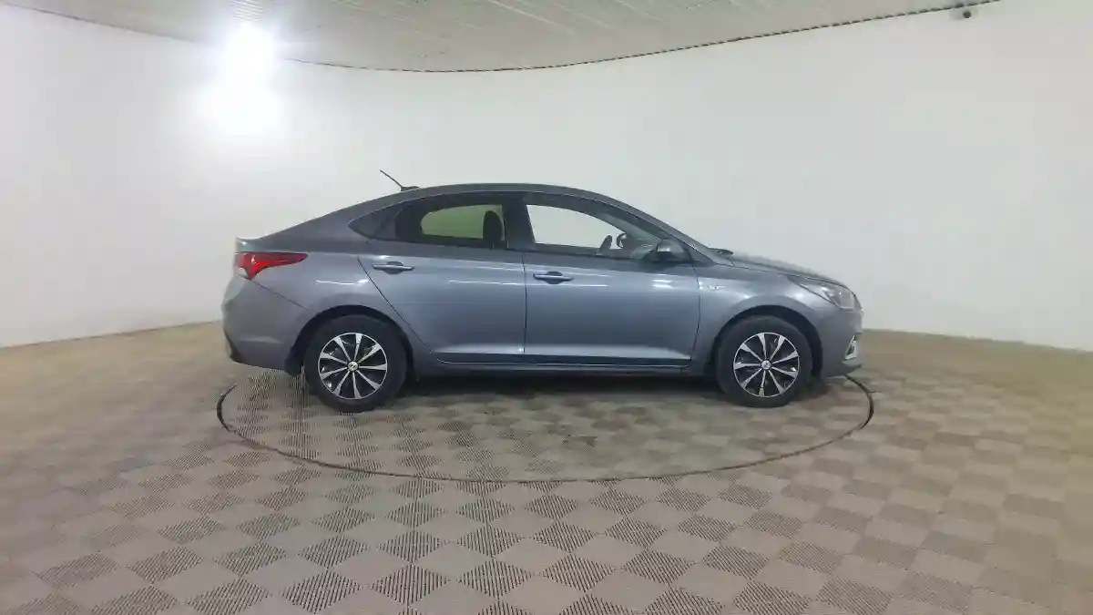 Hyundai Accent 2018 года за 6 890 000 тг. в Шымкент