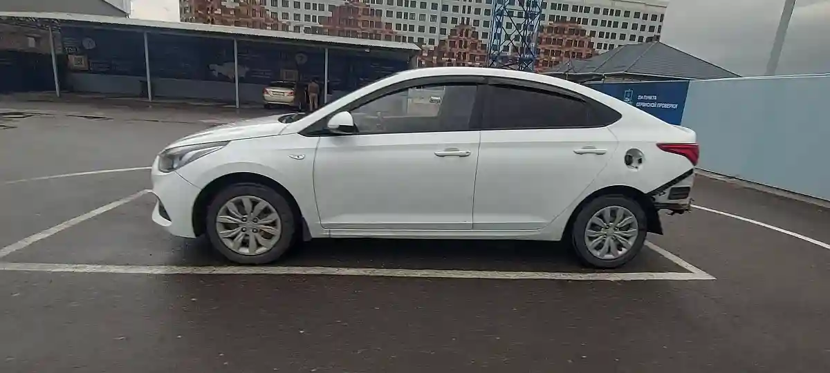 Hyundai Accent 2018 года за 6 300 000 тг. в Шымкент