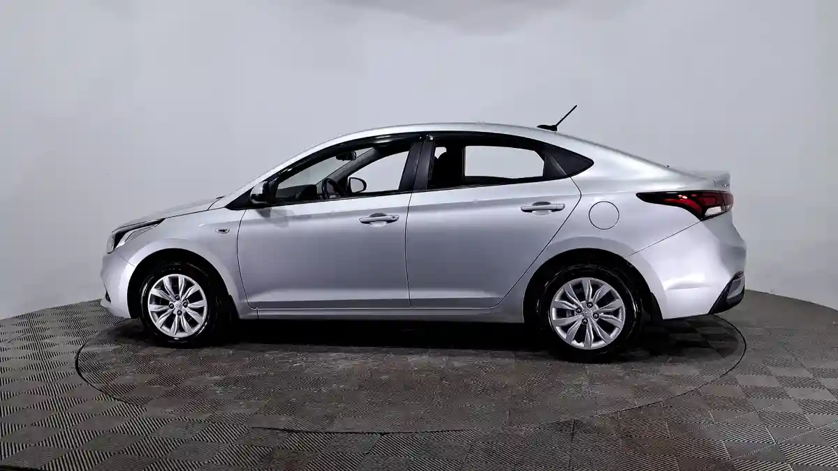 Hyundai Accent 2018 года за 6 750 000 тг. в Астана