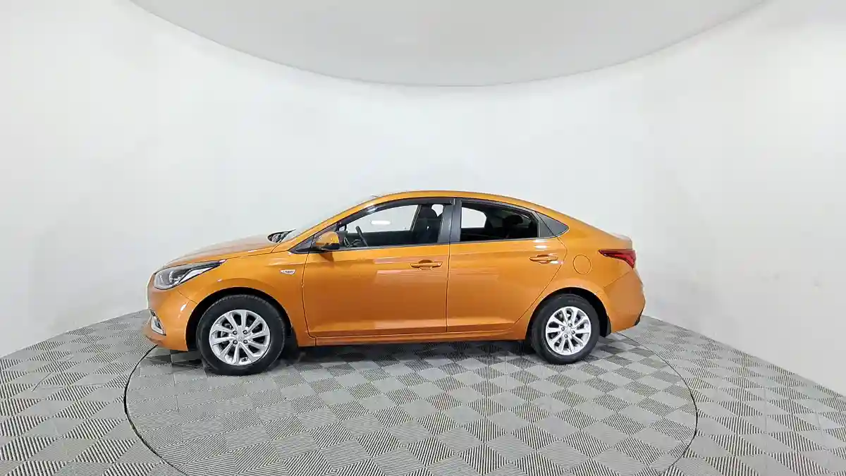 Hyundai Accent 2018 года за 7 490 000 тг. в Астана