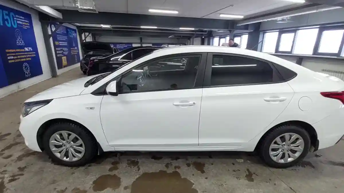 Hyundai Accent 2018 года за 7 000 000 тг. в Астана