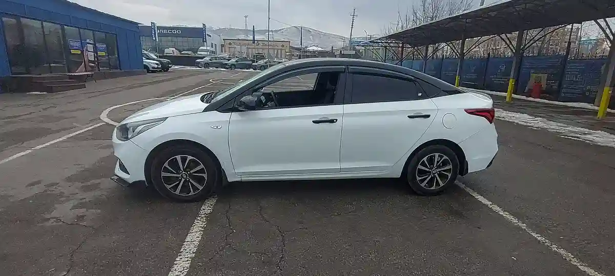 Hyundai Accent 2019 года за 6 400 000 тг. в Алматы