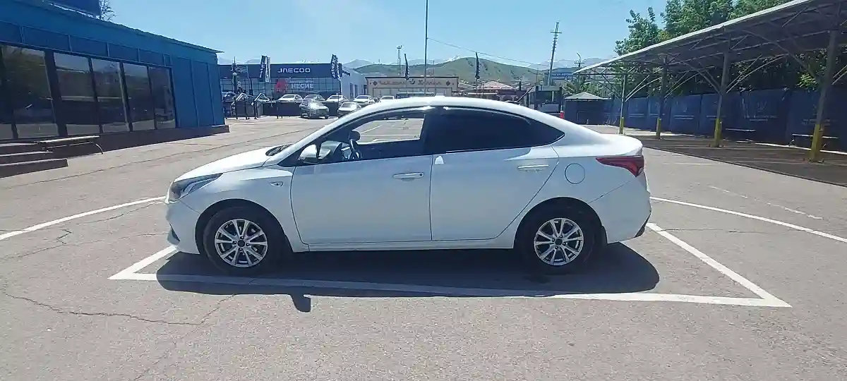 Hyundai Accent 2019 года за 6 200 000 тг. в Алматы