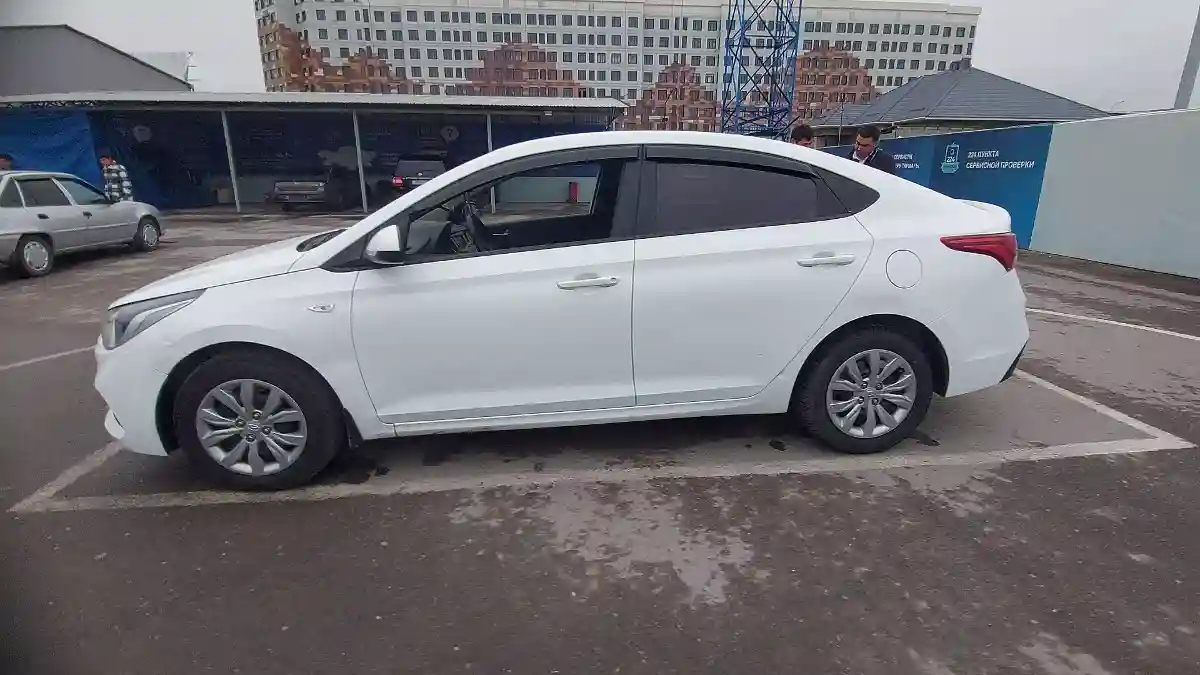 Hyundai Accent 2019 года за 7 500 000 тг. в Шымкент