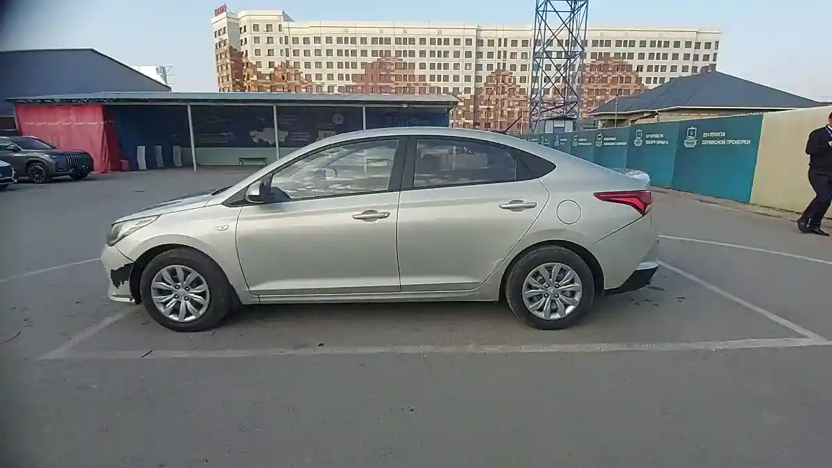 Hyundai Solaris 2020 года за 6 800 000 тг. в Шымкент