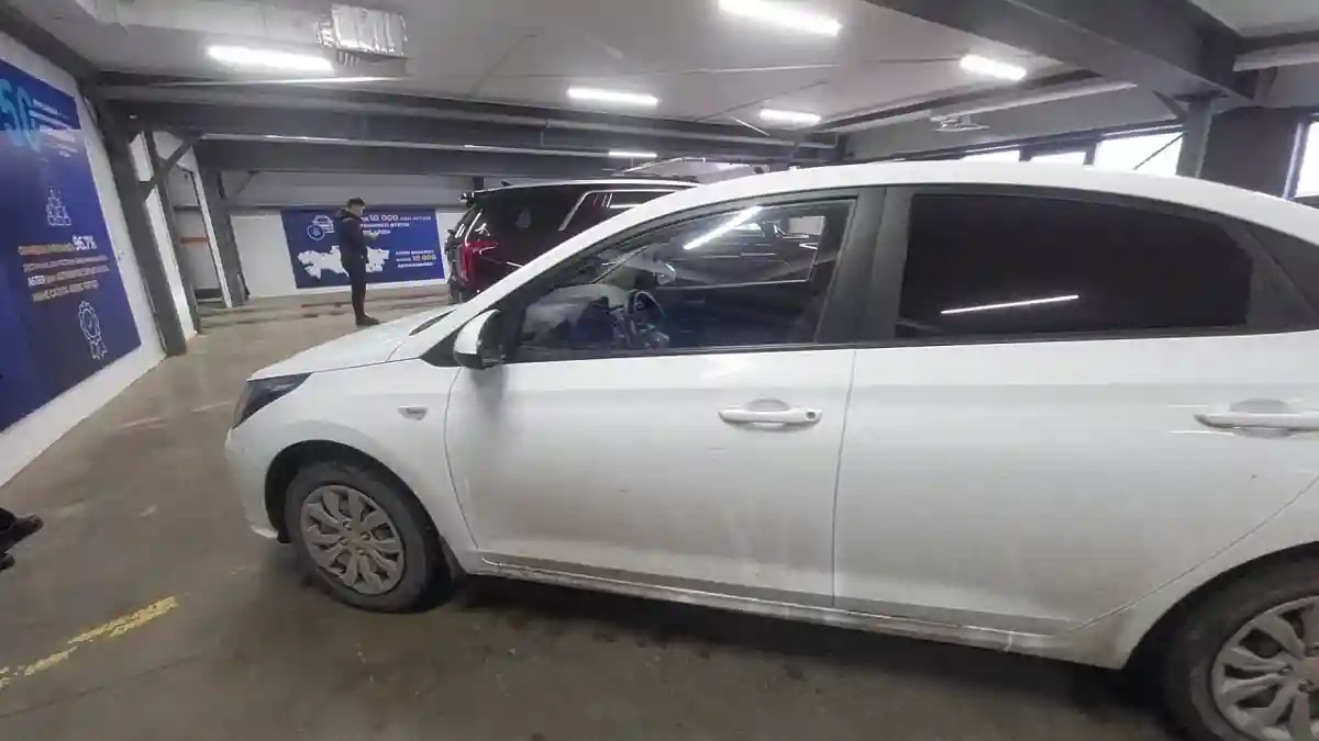 Hyundai Solaris 2021 года за 7 000 000 тг. в Астана