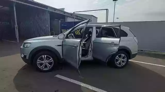 Chevrolet Captiva 2012 года за 5 690 000 тг. в Алматы