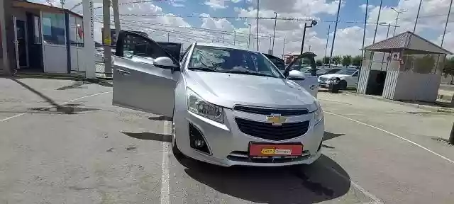 Chevrolet Cruze 2013 года за 4 650 000 тг. в Астана