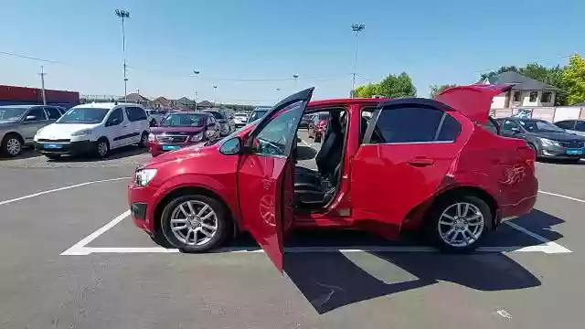 Chevrolet Aveo 2015 года за 4 490 000 тг. в Алматы