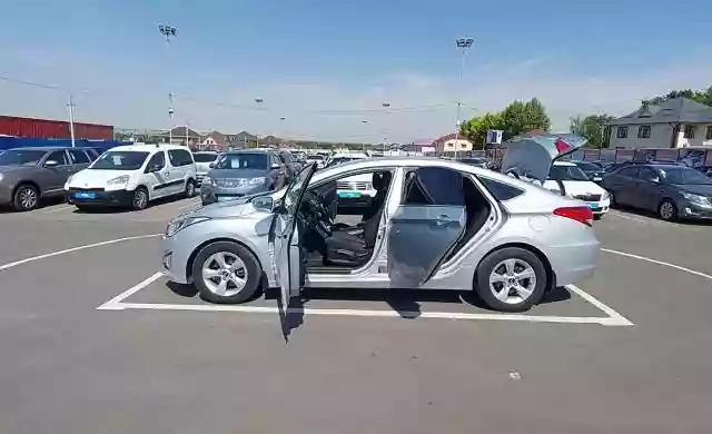 Hyundai i40 2013 года за 5 500 000 тг. в Астана