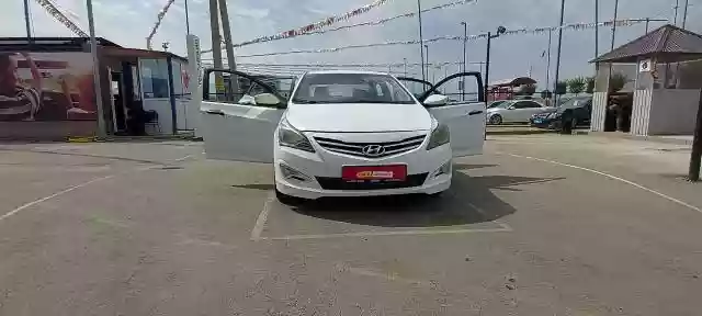 Hyundai Accent 2015 года за 3 590 000 тг. в Астана